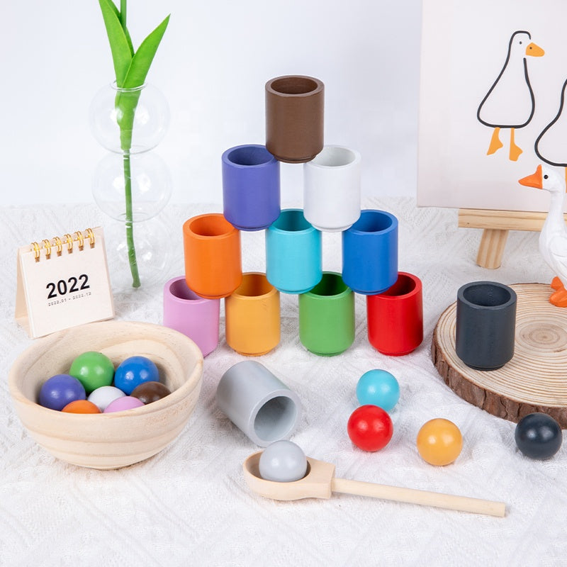 Montessori Holz-Ball-Zuordnungsspiel mit 12 Farben – Puzzle für Farberkennung & frühkindliche Bildung