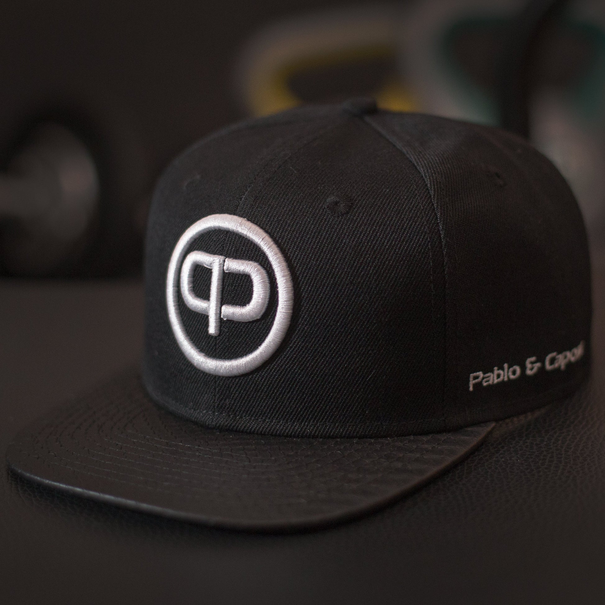 Leathersnap Cap - Black & White