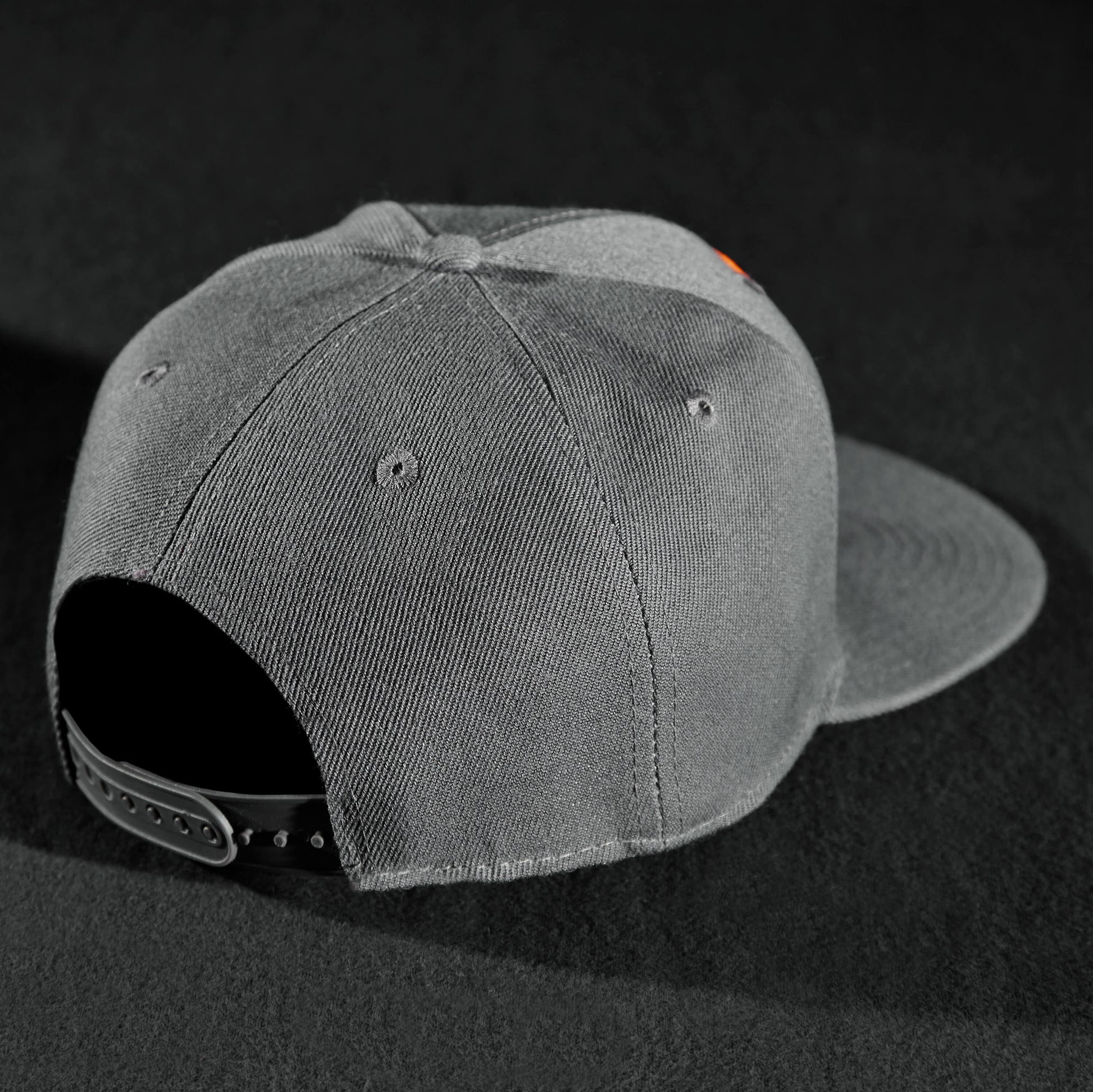 Snapback Cap - Anthracite & Orange