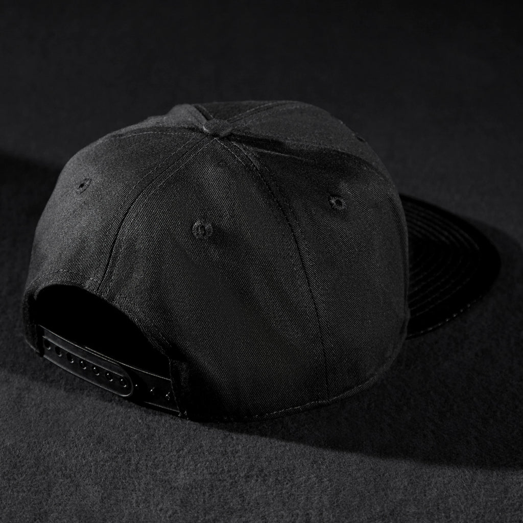 Snapback Cap - Black & Black Carbon
