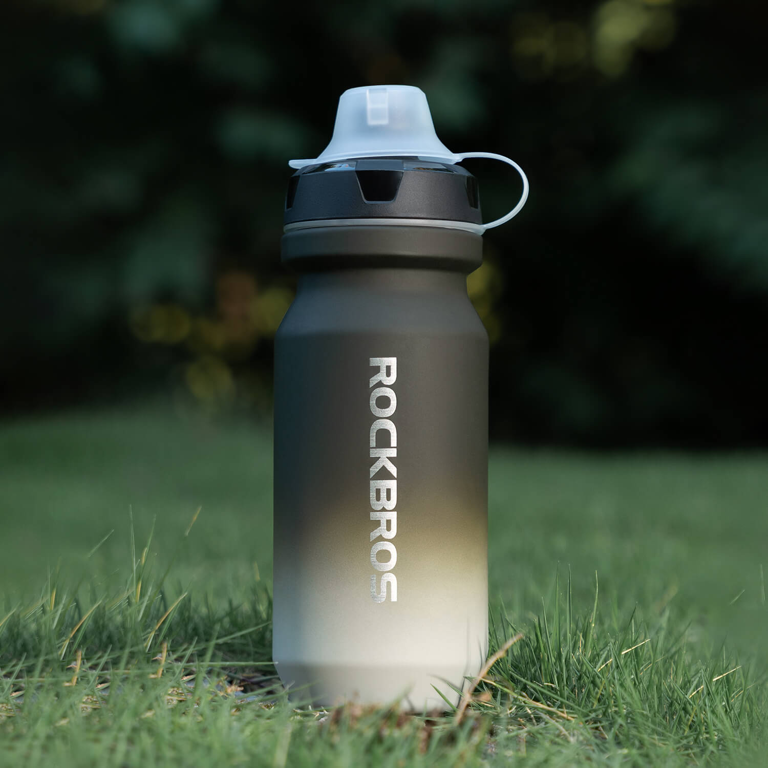 Fahrradflasche mit auslaufsicherem Pull-Top-Verschluss 600/750ml