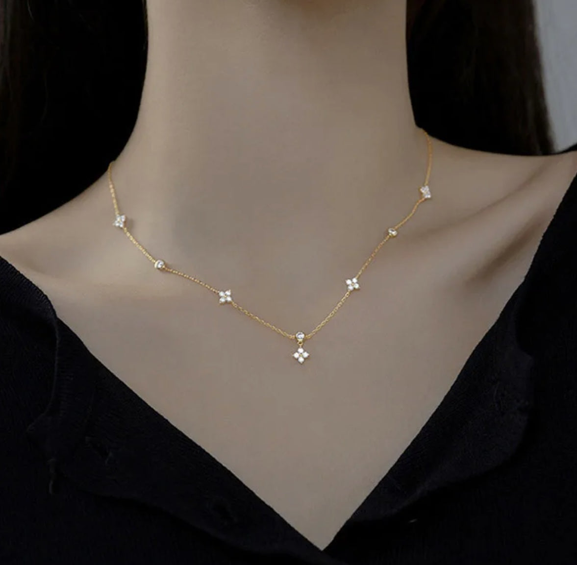 Kette mit Anhänger aus 925er Sterling-Silber, vierblättrige Blume, 45cm